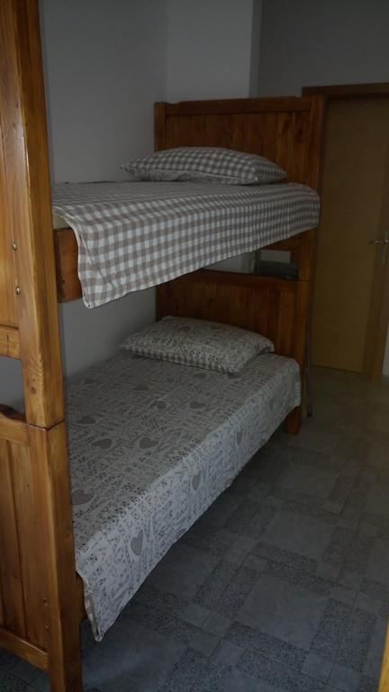 Apartments Vladimir Privlaka  Esterno foto