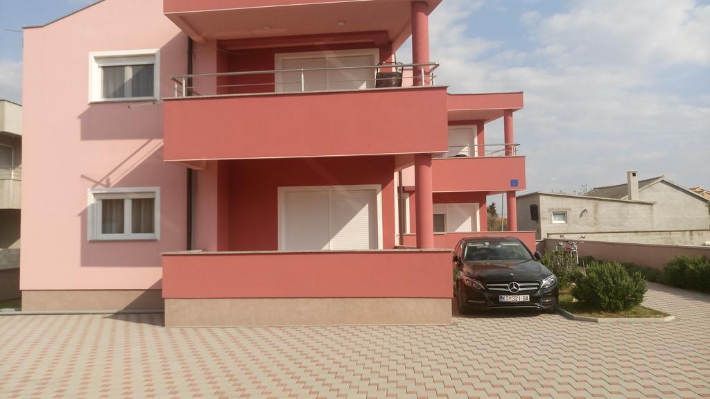 Apartments Vladimir Privlaka  Esterno foto